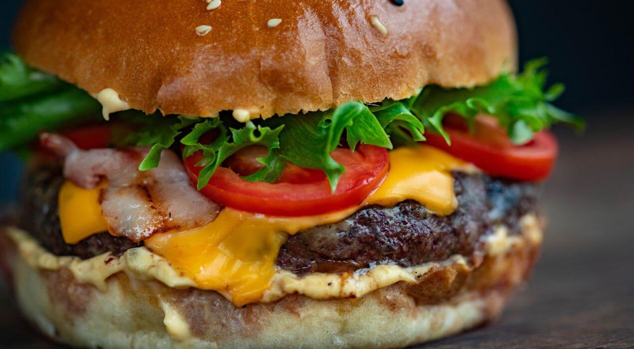 Burger made with low carb roll