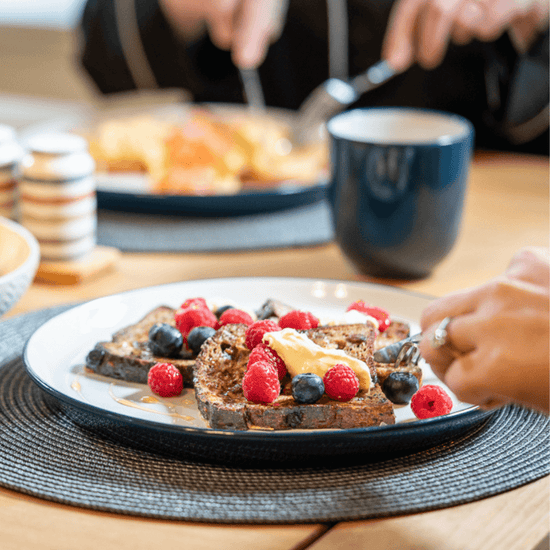 Cinnamon & Raisin Low Carb Bread 450g Loaf Heylo